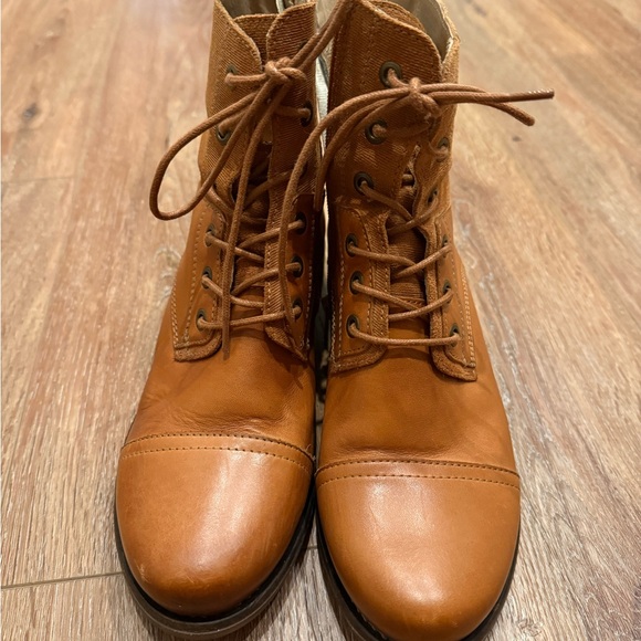 Tara M Shoes - TaraM Leather Tan Lace-Up Ankle Boots